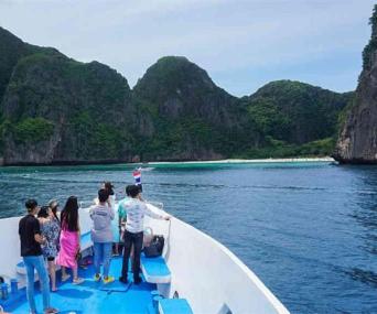 Full Day Phi Phi Island Tour by Royal Jet Cruiser (Standard Class) - Image 3